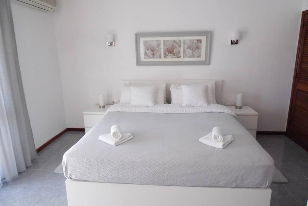 Happy House-Fantastic Holiday With All Amenities Albufeira Ngoại thất bức ảnh